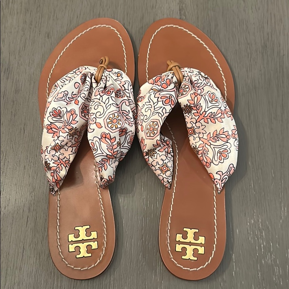Tory Burch Carson Satin Thong Sandals SZ 7.5